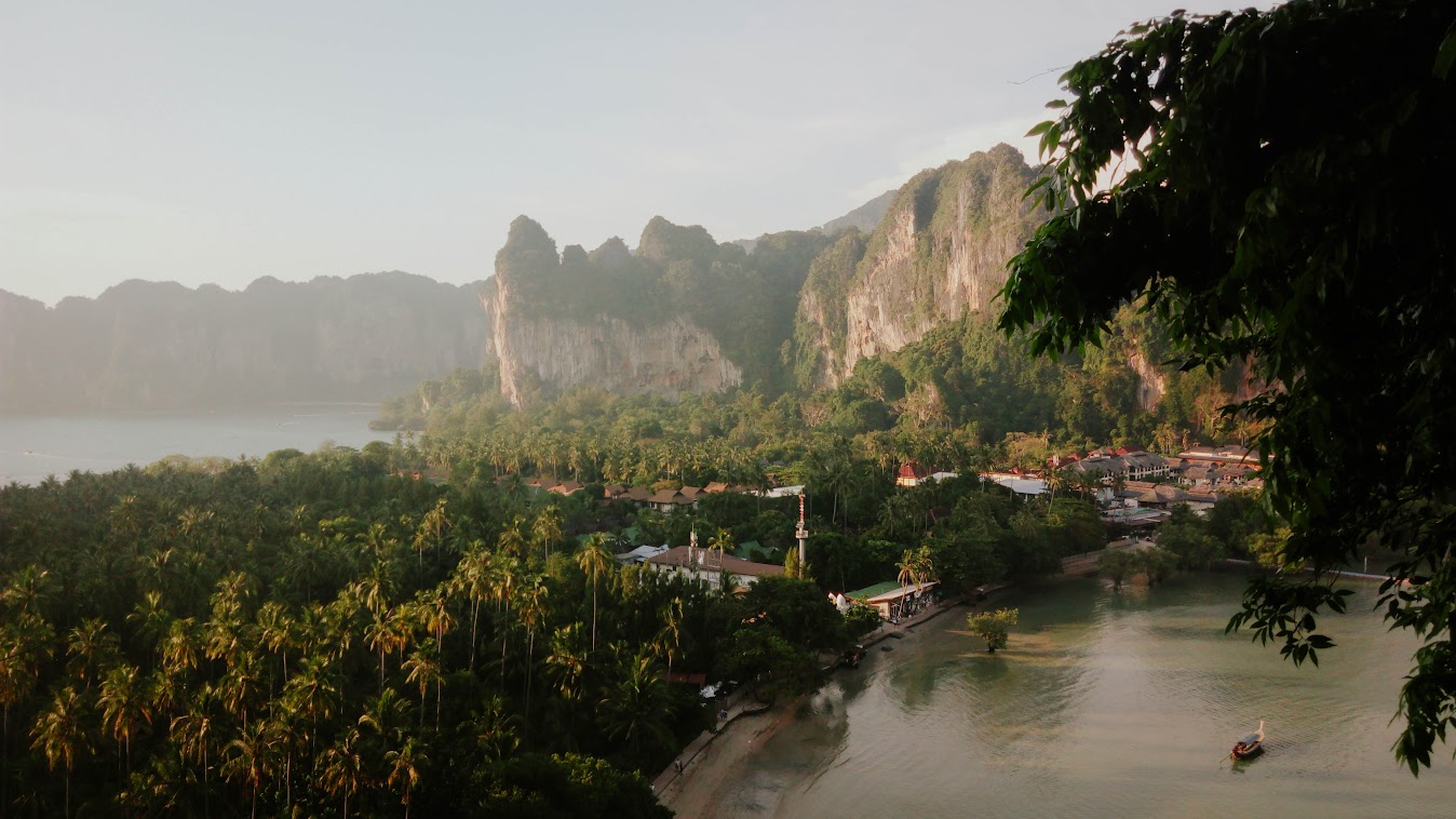 krabi-travel-photography-limestone-coastline